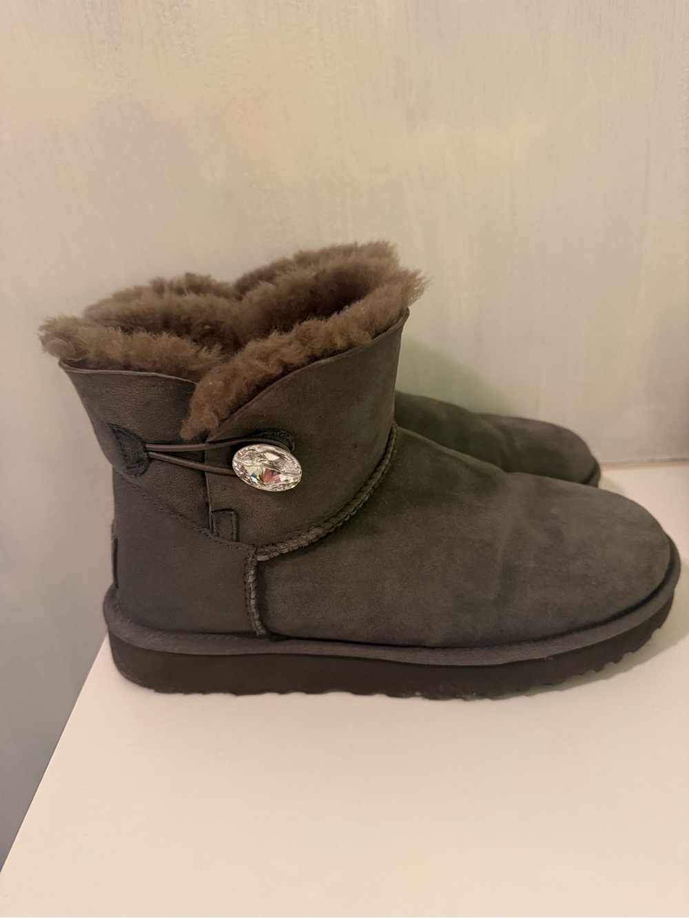 UGG bling bailey button boot
